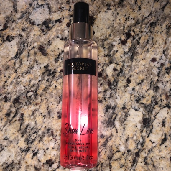 Victoria's Secret Bath & Body Rare Victorias Secret Sheer Love Dry